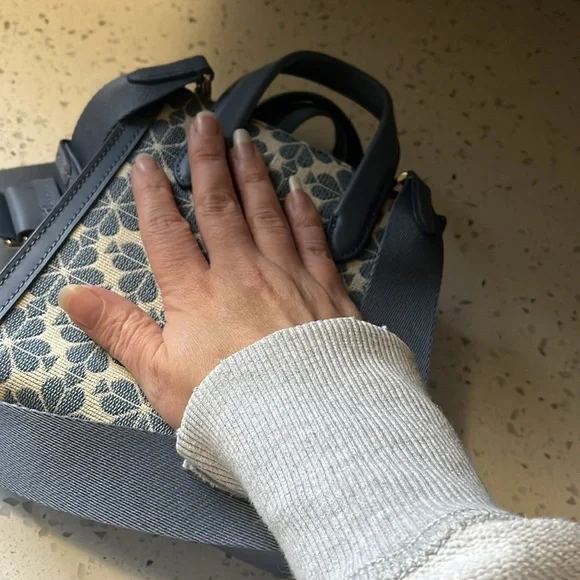 Kate spade mini jacquard cross body spade flower mini bag - Picture 7 of 9